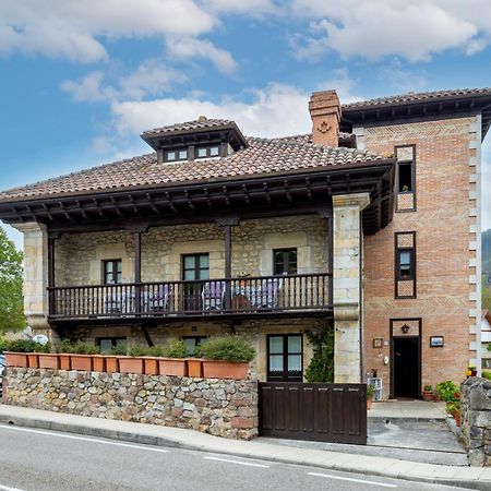 Posada De Muno Muñorrodero Buitenkant foto