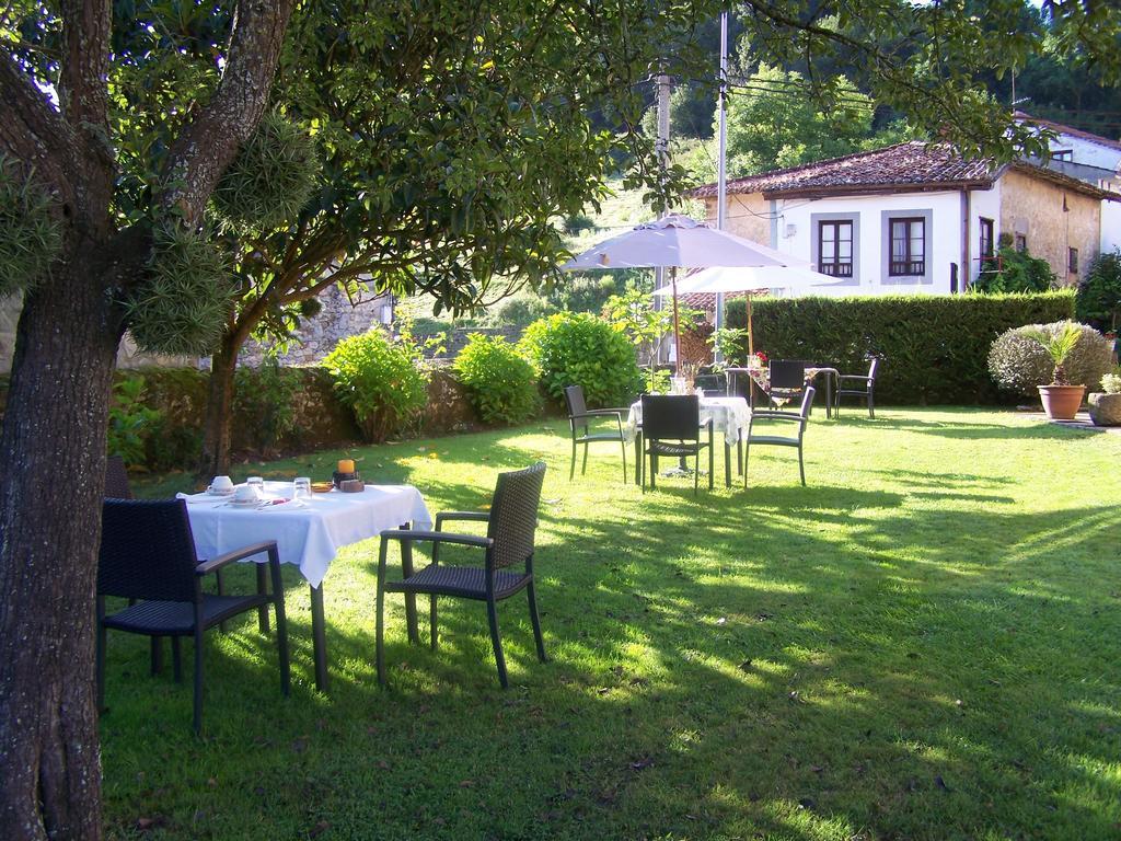 Posada De Muno Muñorrodero Buitenkant foto