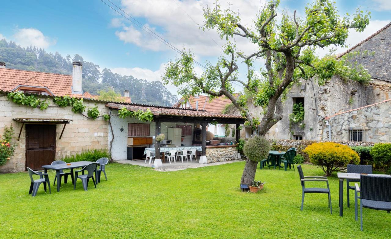 Posada De Muno Muñorrodero Buitenkant foto